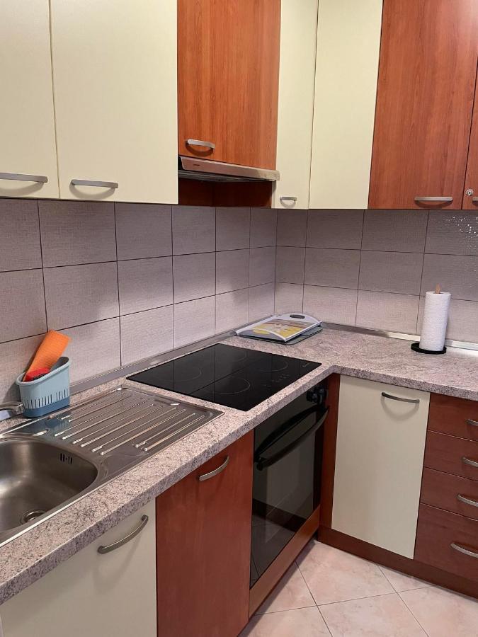Lolly Apartment Карловац Екстериор снимка